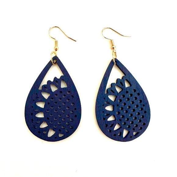 Jewelry - ⭐️ 5 for $25 Natural Wood Navy Blue Painted Lightweight Carved Earrings